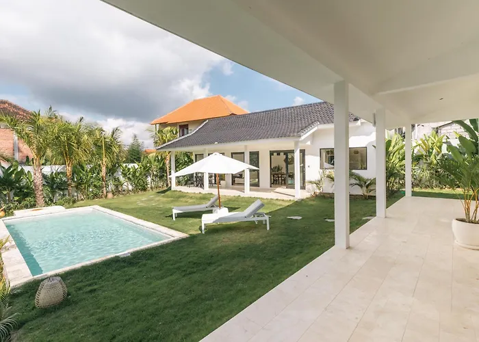 Bos Bali Villa *